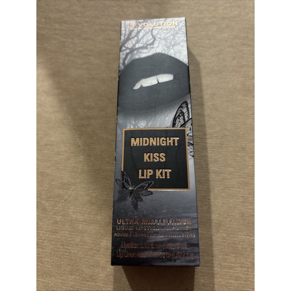 REVOLUTION MIDNIGHT KISS LIP KIT ULTRA MATTE Finish Contour KIT BLACK UB14 Liner